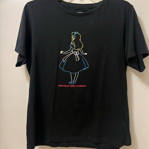 Vintage Disney UT Alice In Wonderland Time Can Be Funny In Dreams Black T- Shirt